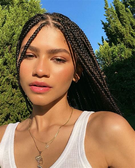 instagram zendaya